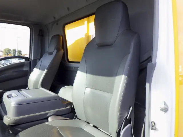 いすゞ フォワード PKG-FRR90S1(2WD)の写真14