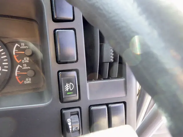 いすゞ フォワード PKG-FRR90S1(2WD)の写真22