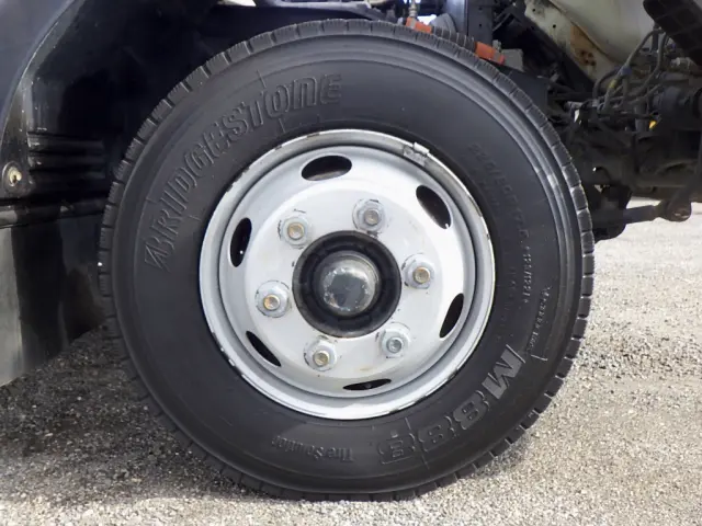 いすゞ フォワード PKG-FRR90S1(2WD)の写真31