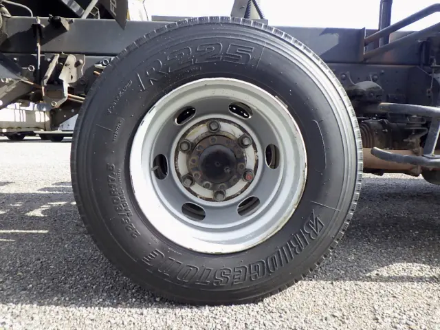 いすゞ フォワード PKG-FRR90S1(2WD)の写真32