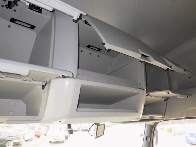 いすゞ フォワード 2RG-FRR90T4(2WD)の写真37