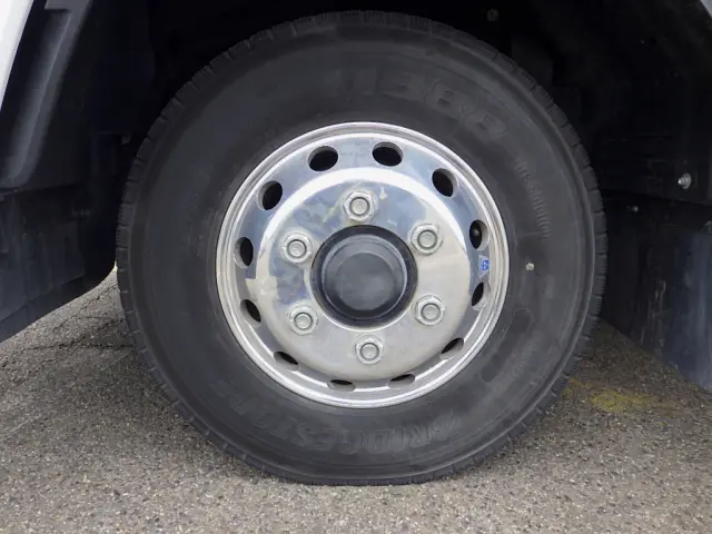 いすゞ フォワード 2RG-FRR90T4(2WD)の写真39