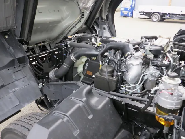 いすゞ フォワード 2RG-FRR90T4(2WD)の写真42