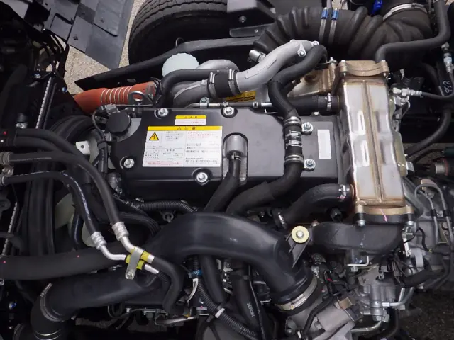 いすゞ フォワード 2RG-FRR90T4(2WD)の写真43