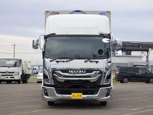 いすゞ フォワード 2RG-FRR90T4(2WD)の写真44