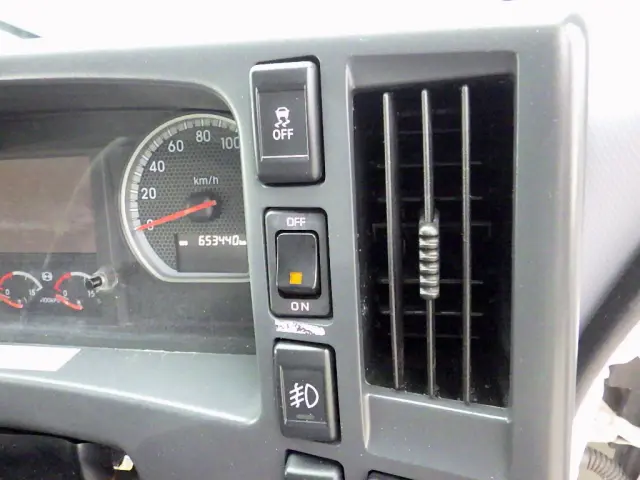 いすゞ フォワード 2PG-FRR90S2(2WD)の写真31