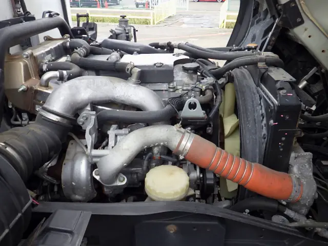 いすゞ フォワード 2PG-FRR90S2(2WD)の写真41