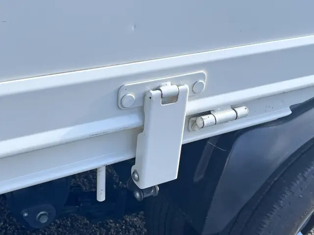 日野 デュトロ 2RG-XZC605M(2WD)の写真6