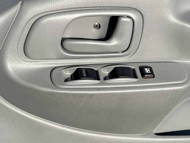 日野 デュトロ 2RG-XZC605M(2WD)の写真26