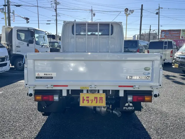 三菱 キャンター 2RG-FBA20(2WD)の写真5