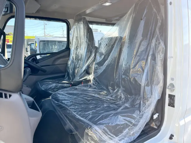 三菱 キャンター 2RG-FBA20(2WD)の写真15