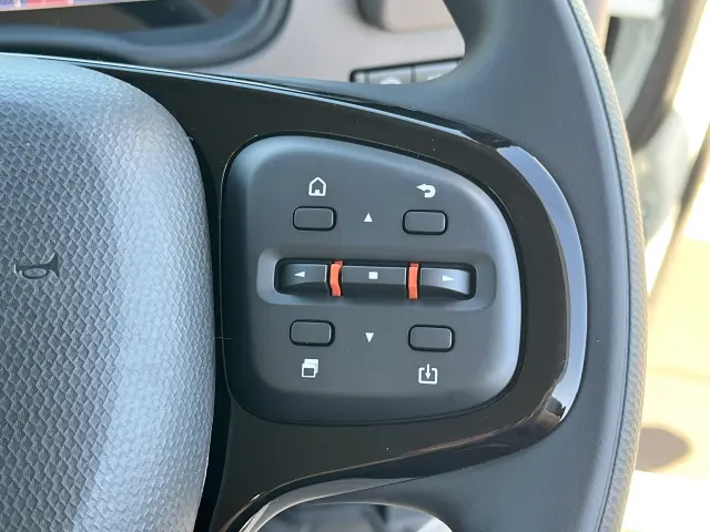 三菱 キャンター 2RG-FBA20(2WD)の写真21