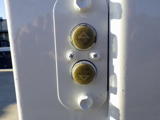 いすゞ エルフ TPG-NPR85AR(2WD)の写真16