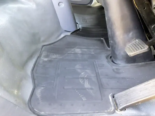 いすゞ エルフ TPG-NPR85AR(2WD)の写真35