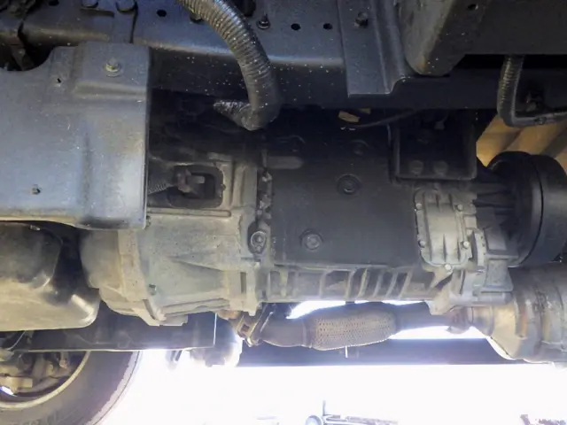 いすゞ エルフ TPG-NPR85AR(2WD)の写真37