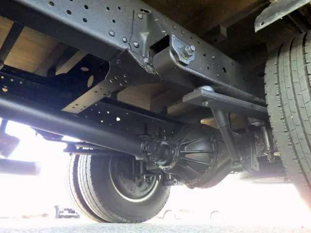 いすゞ エルフ TPG-NPR85AR(2WD)の写真38