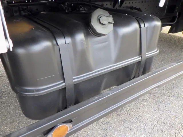 いすゞ エルフ TRG-NPR85AR(2WD)の写真33