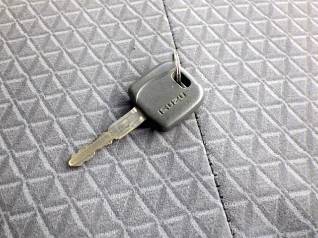 いすゞ エルフ TRG-NPR85AR(2WD)の写真50