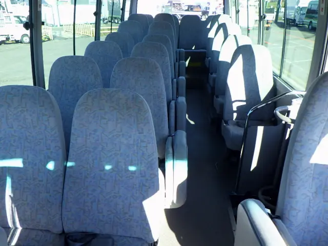 トヨタ コースター PB-XZB51(2WD)の写真12