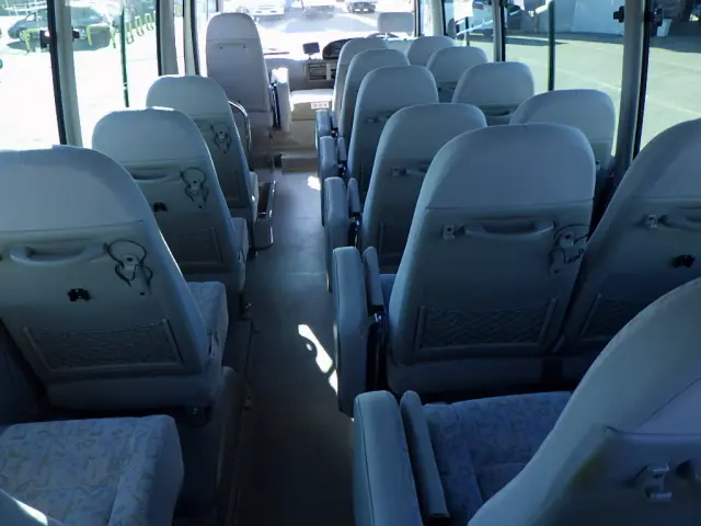 トヨタ コースター PB-XZB51(2WD)の写真16