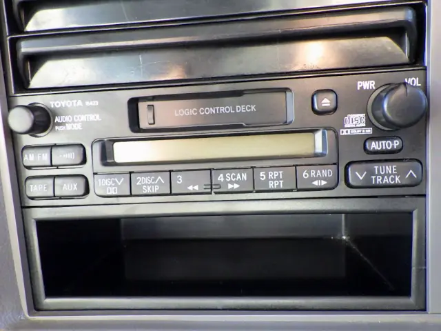 トヨタ コースター PB-XZB51(2WD)の写真28