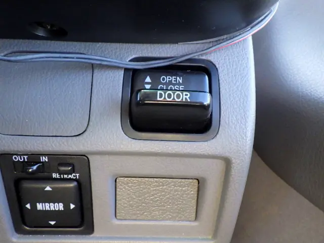 トヨタ コースター PB-XZB51(2WD)の写真32