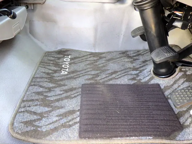 トヨタ コースター PB-XZB51(2WD)の写真36