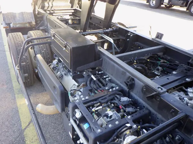 いすゞ フォワード 2RG-FRR90S1(2WD)の写真12