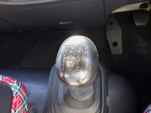 いすゞ フォワード 2RG-FRR90S1(2WD)の写真15