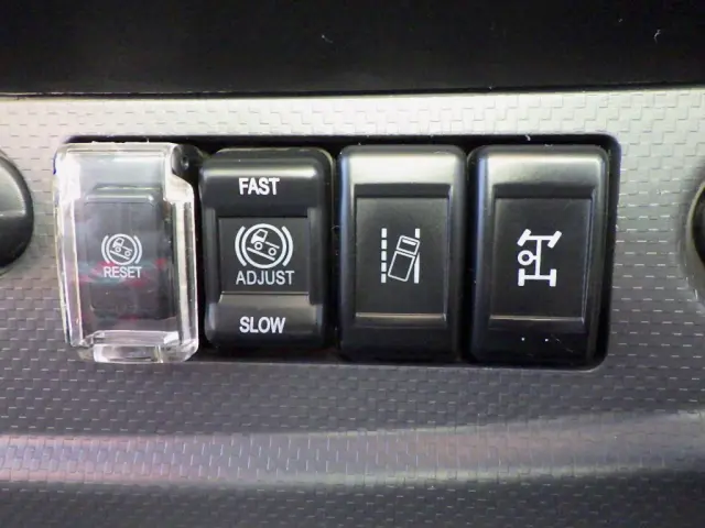 いすゞ フォワード 2RG-FRR90S1(2WD)の写真17