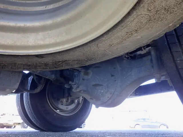 いすゞ フォワード 2RG-FRR90S1(2WD)の写真21