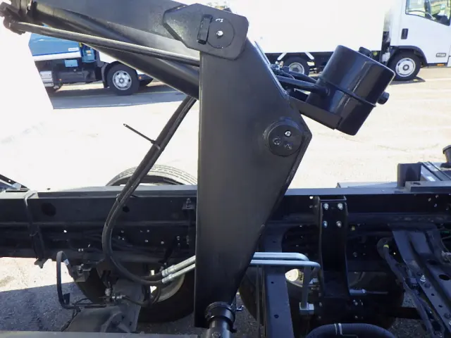 いすゞ フォワード 2RG-FRR90S1(2WD)の写真33