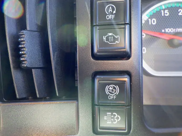 いすゞ フォワード 2RG-FRR90S1(2WD)の写真43