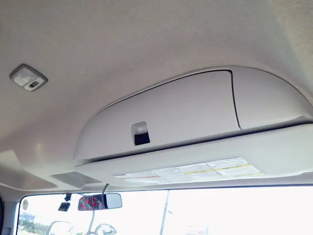 いすゞ フォワード 2RG-FRR90S1(2WD)の写真47