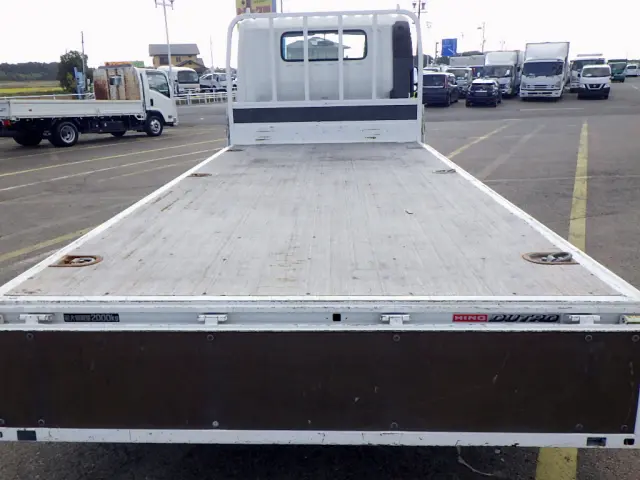 日野 デュトロ 2RG-XZU710M(2WD)の写真7