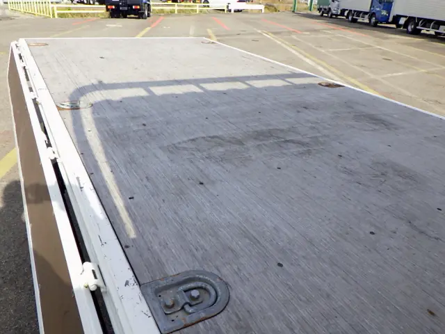 日野 デュトロ 2RG-XZU710M(2WD)の写真9