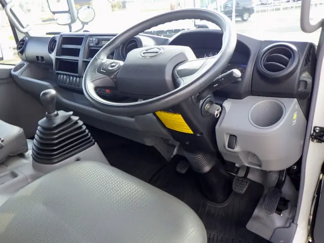 日野 デュトロ 2RG-XZU710M(2WD)の写真22