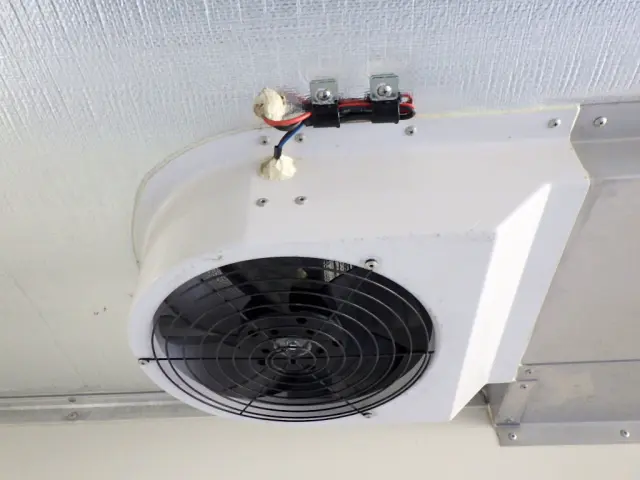 いすゞ エルフ TPG-NPR85AN(2WD)の写真11