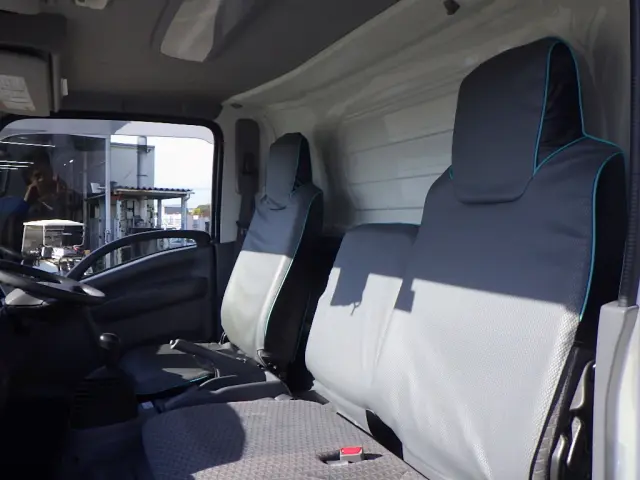 いすゞ エルフ TPG-NPR85AN(2WD)の写真29