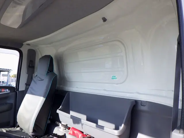 いすゞ エルフ TPG-NPR85AN(2WD)の写真30