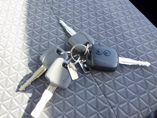 いすゞ エルフ TPG-NPR85AN(2WD)の写真48