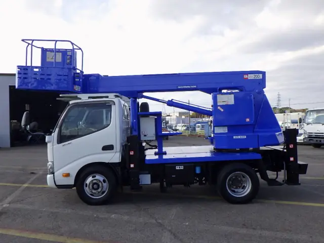 日野 デュトロ TKG-XZU600E(2WD)の写真4