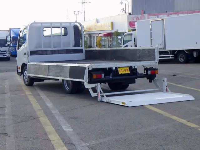 日野 デュトロ TKG-XZU710M(2WD)の写真8