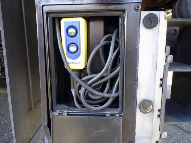 日野 デュトロ TKG-XZU710M(2WD)の写真17