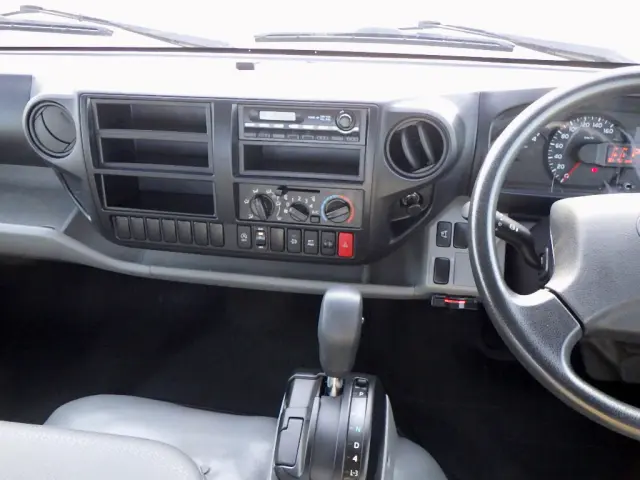 日野 デュトロ TKG-XZU710M(2WD)の写真22