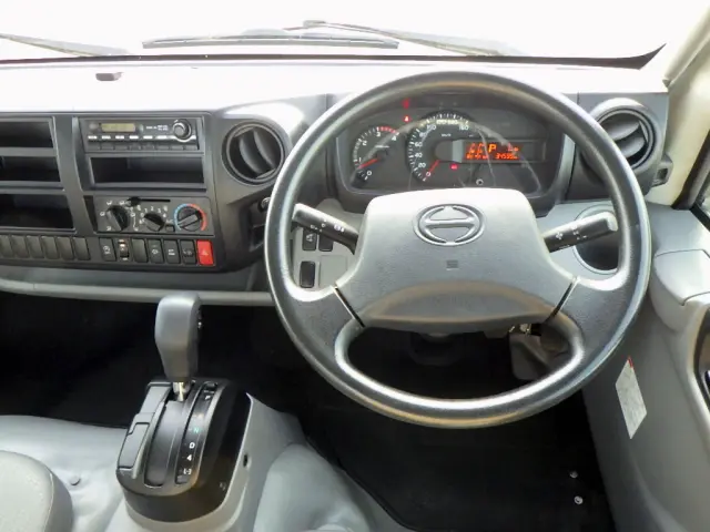 日野 デュトロ TKG-XZU710M(2WD)の写真23