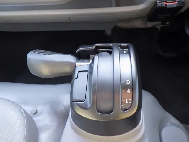 日野 デュトロ TKG-XZU710M(2WD)の写真25