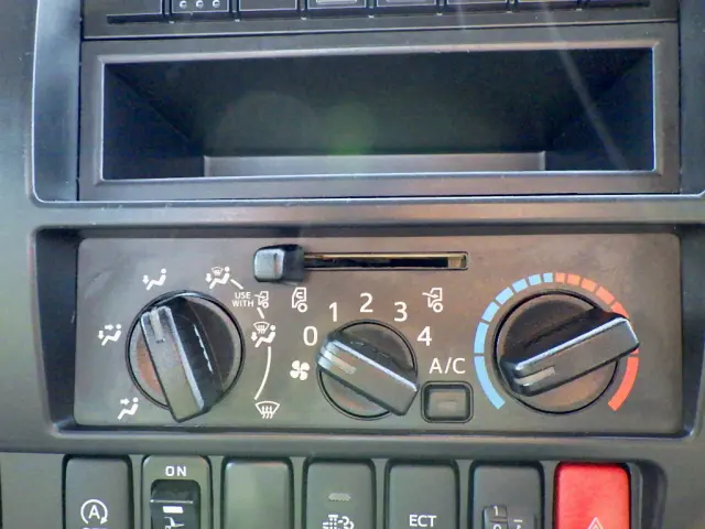 日野 デュトロ TKG-XZU710M(2WD)の写真29