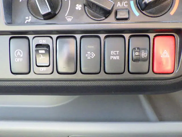 日野 デュトロ TKG-XZU710M(2WD)の写真30