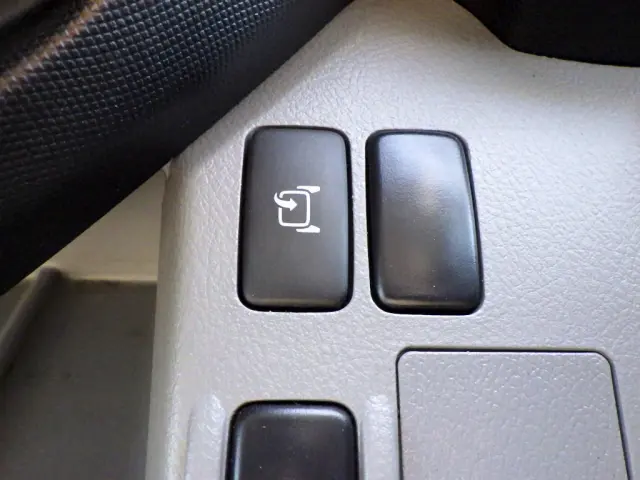 日野 デュトロ TKG-XZU710M(2WD)の写真31